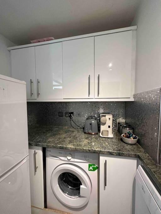 Lovely Duplex Apartment In Edinburgh City Centre Exterior foto