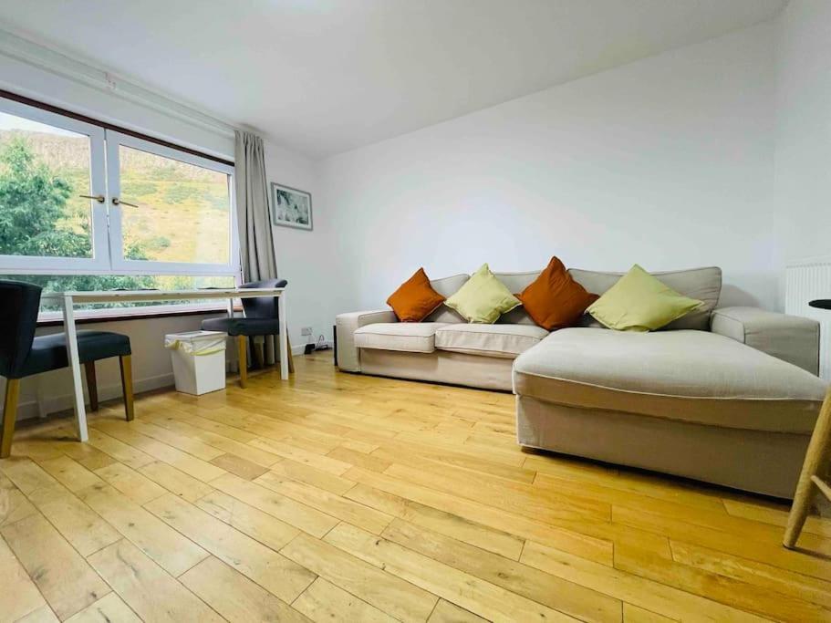 Lovely Duplex Apartment In Edinburgh City Centre Exterior foto